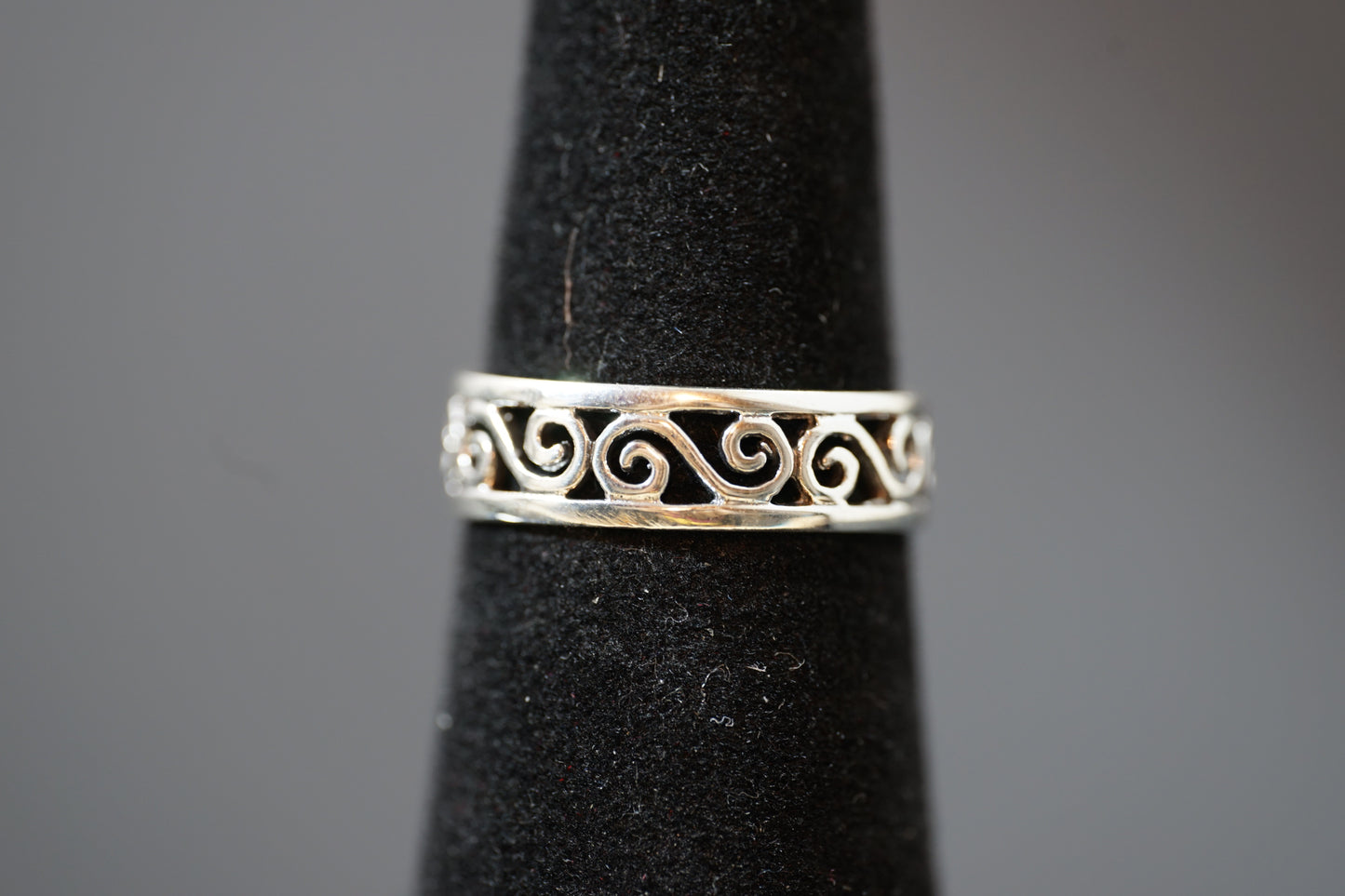 Swirly Silver Band Ring