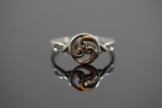 Celtic Water Silver Ring