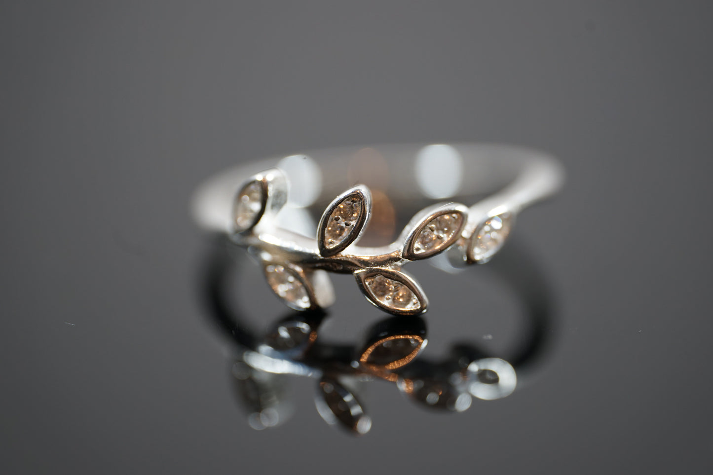 Cubic Zirconia Leaf Vine Silver Ring